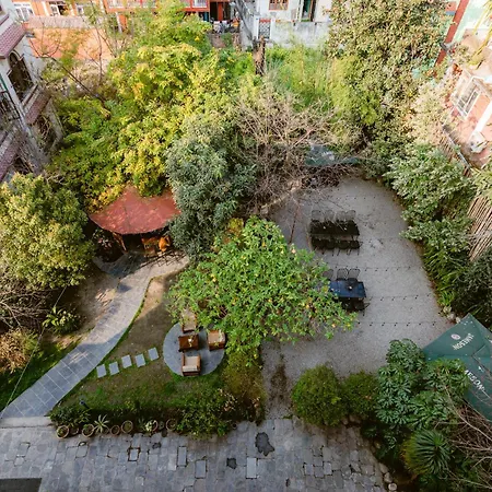 Hotel Cloud 9 Garden