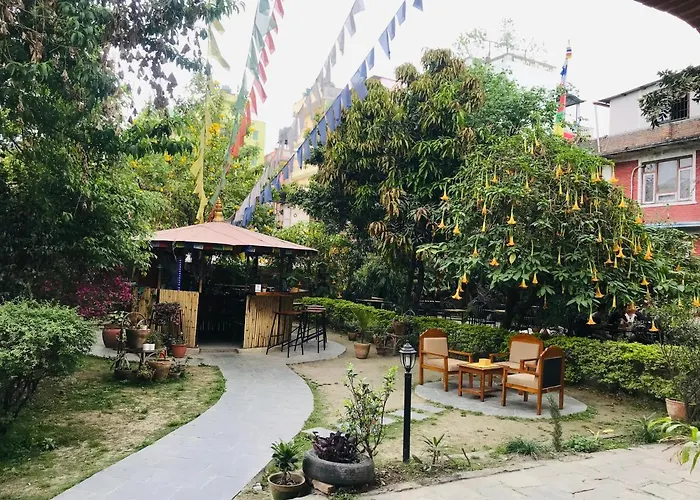 Cloud 9 Garden 3*